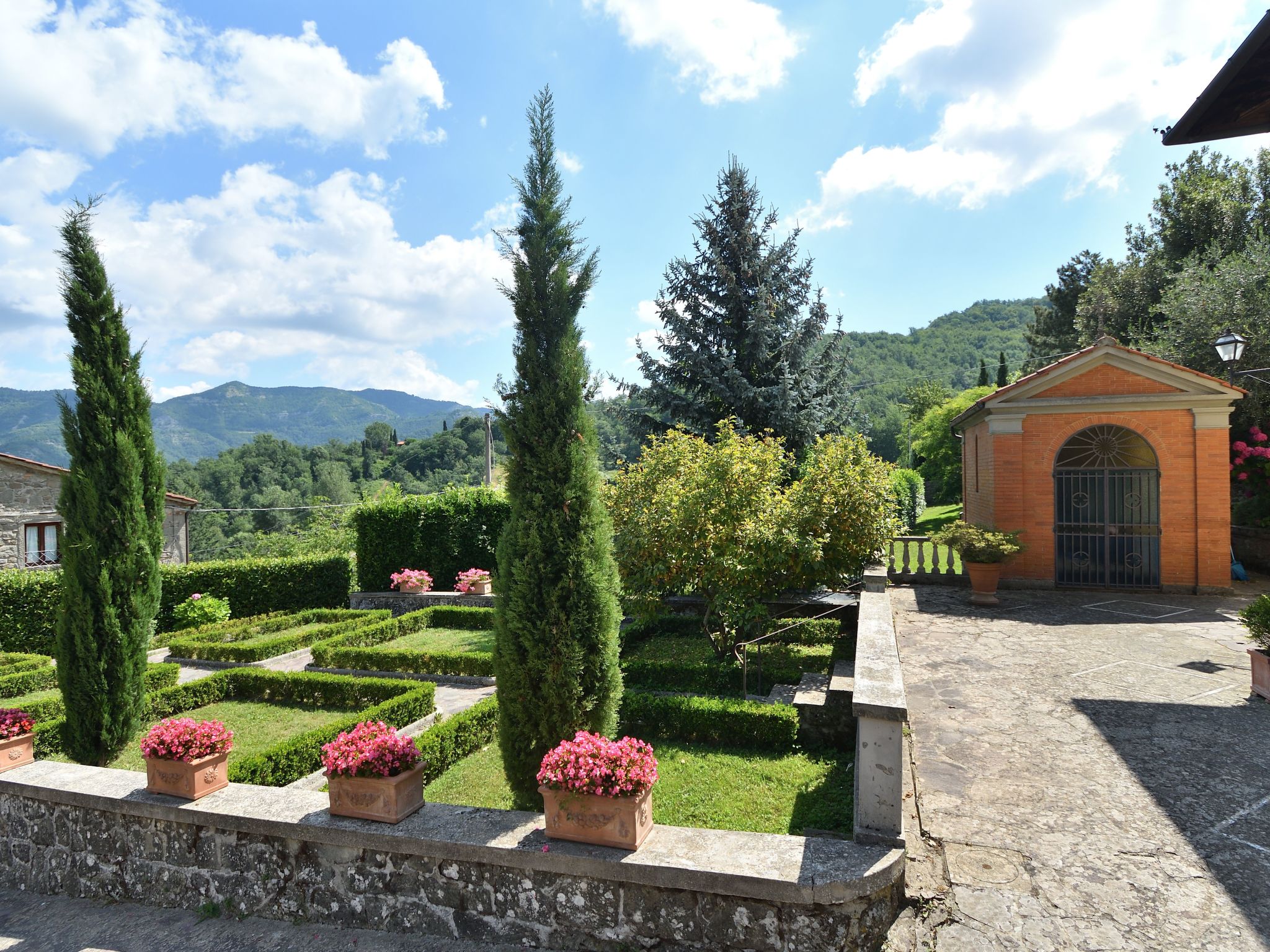 Villa Fonte mit eigenem Pool-Binnen