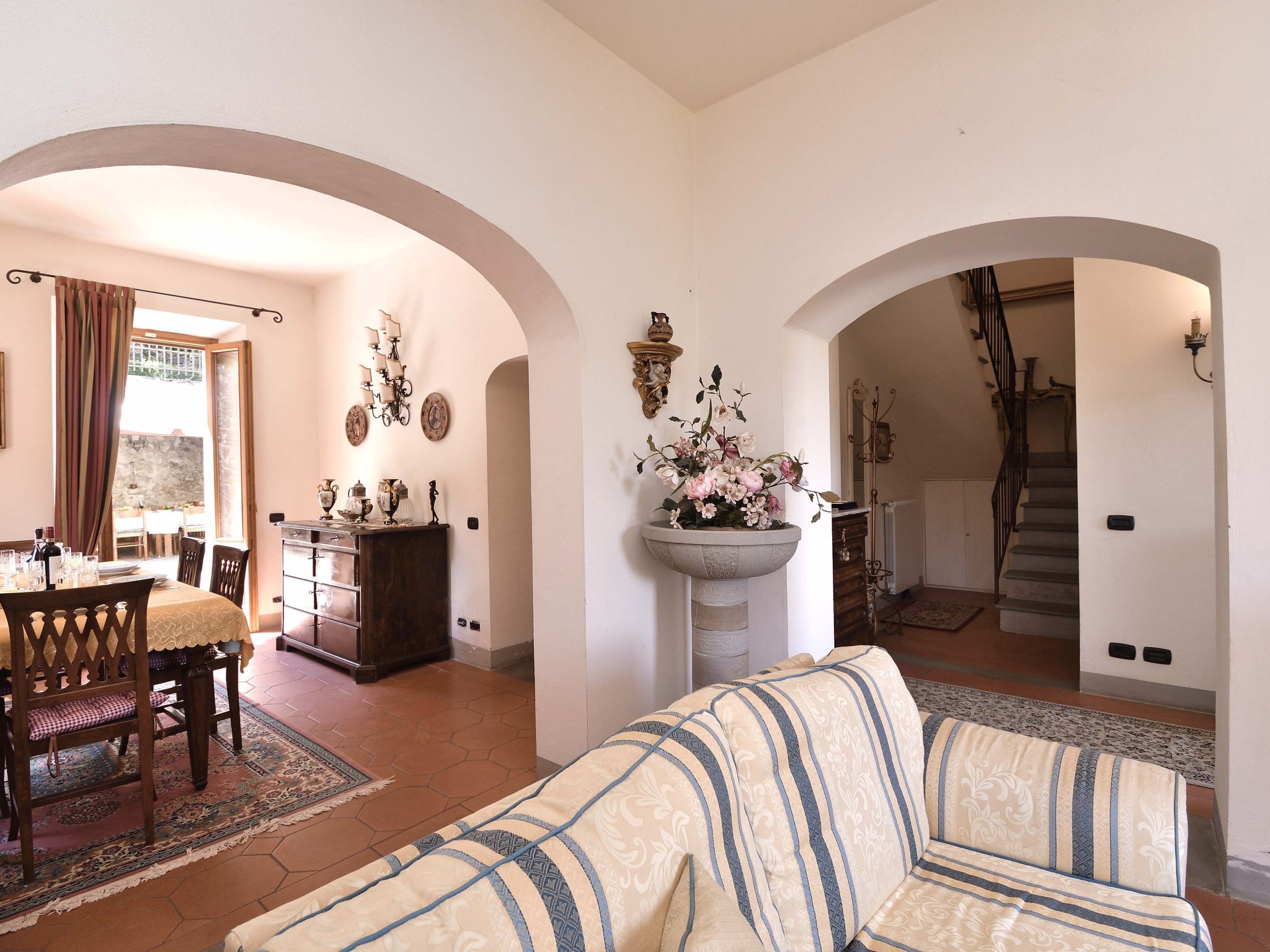 Villa Fonte mit eigenem Pool-Binnen