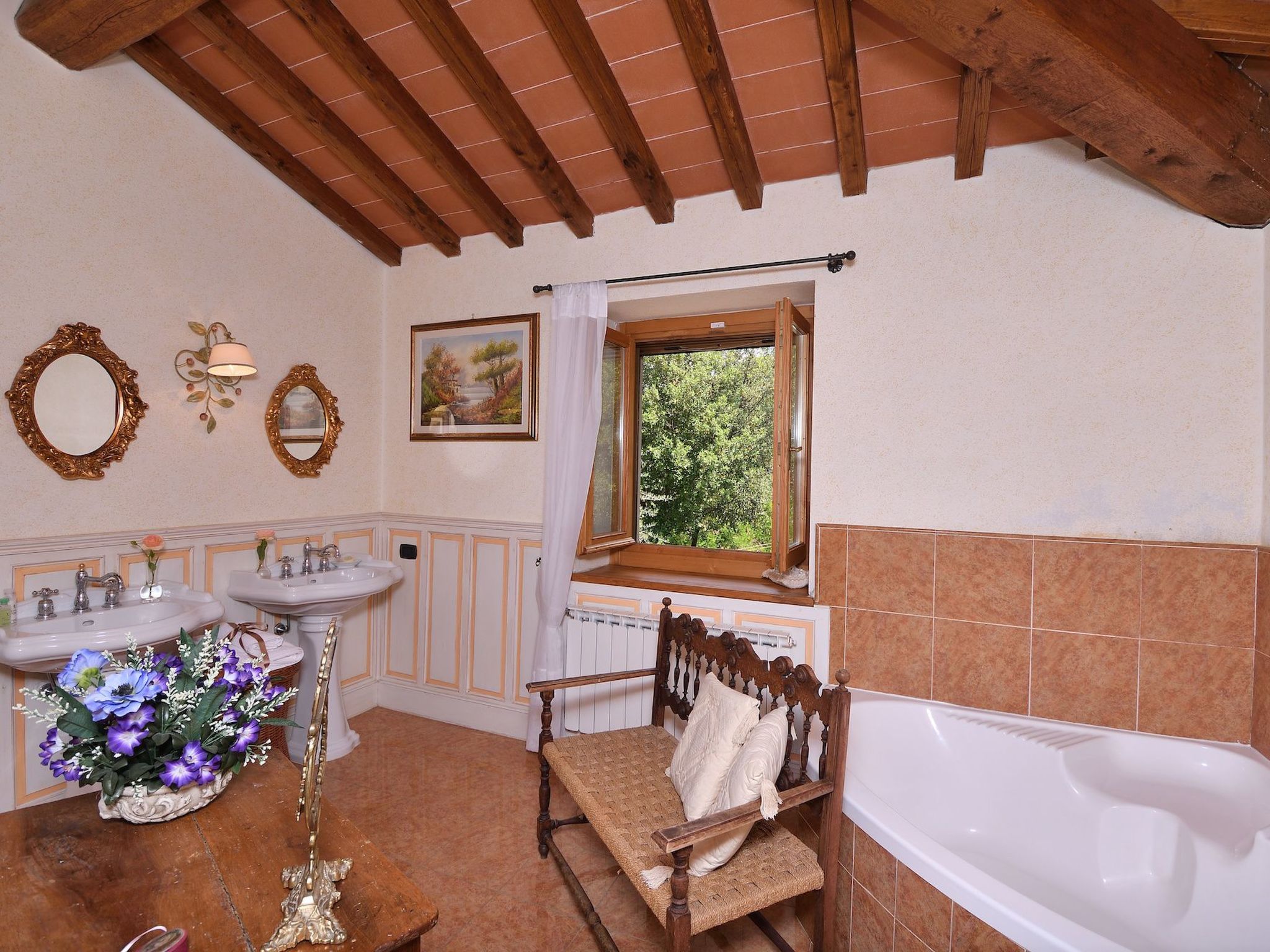 Villa Fonte mit eigenem Pool-Binnen