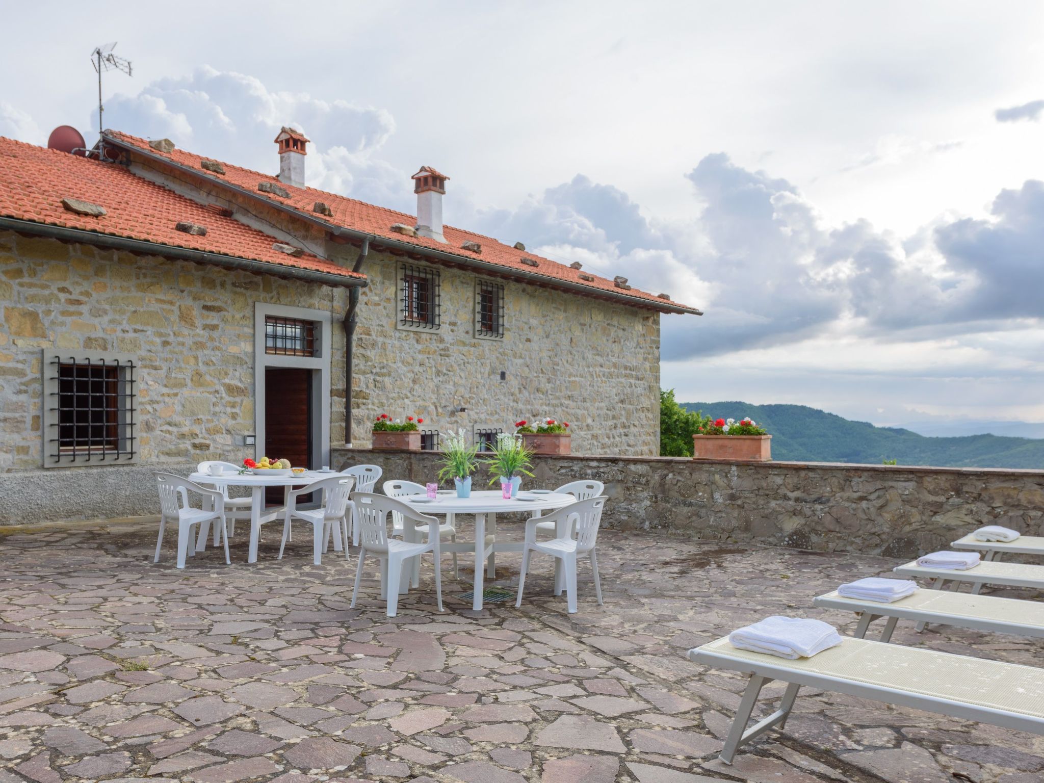 'Giulia' mit Terrasse-Binnen