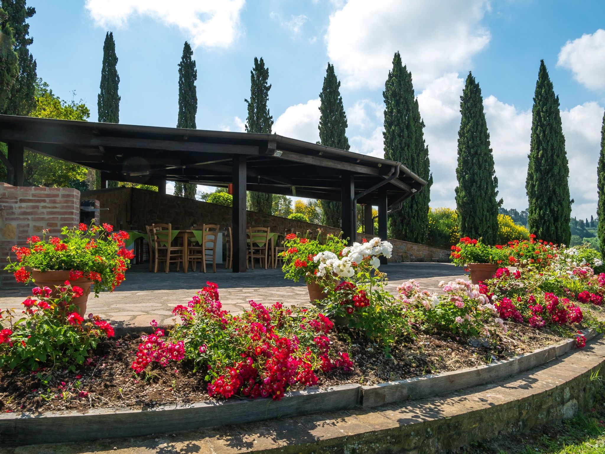Vier-Zimmer-Wohnung Borgo Collelungo 2 Bäder, erster Stock-Binnen