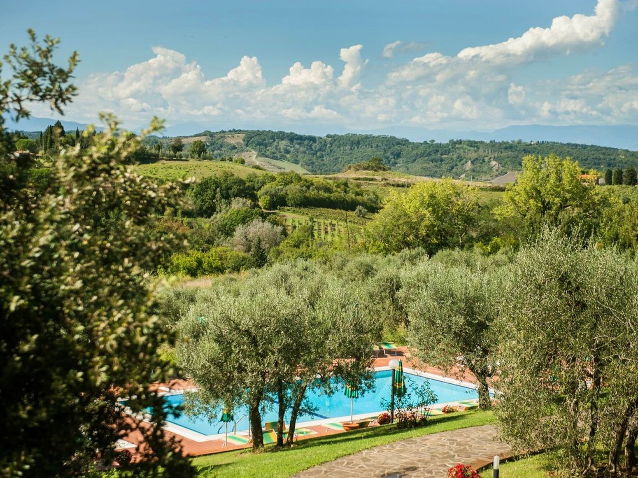 "Collelungo" mit Pool