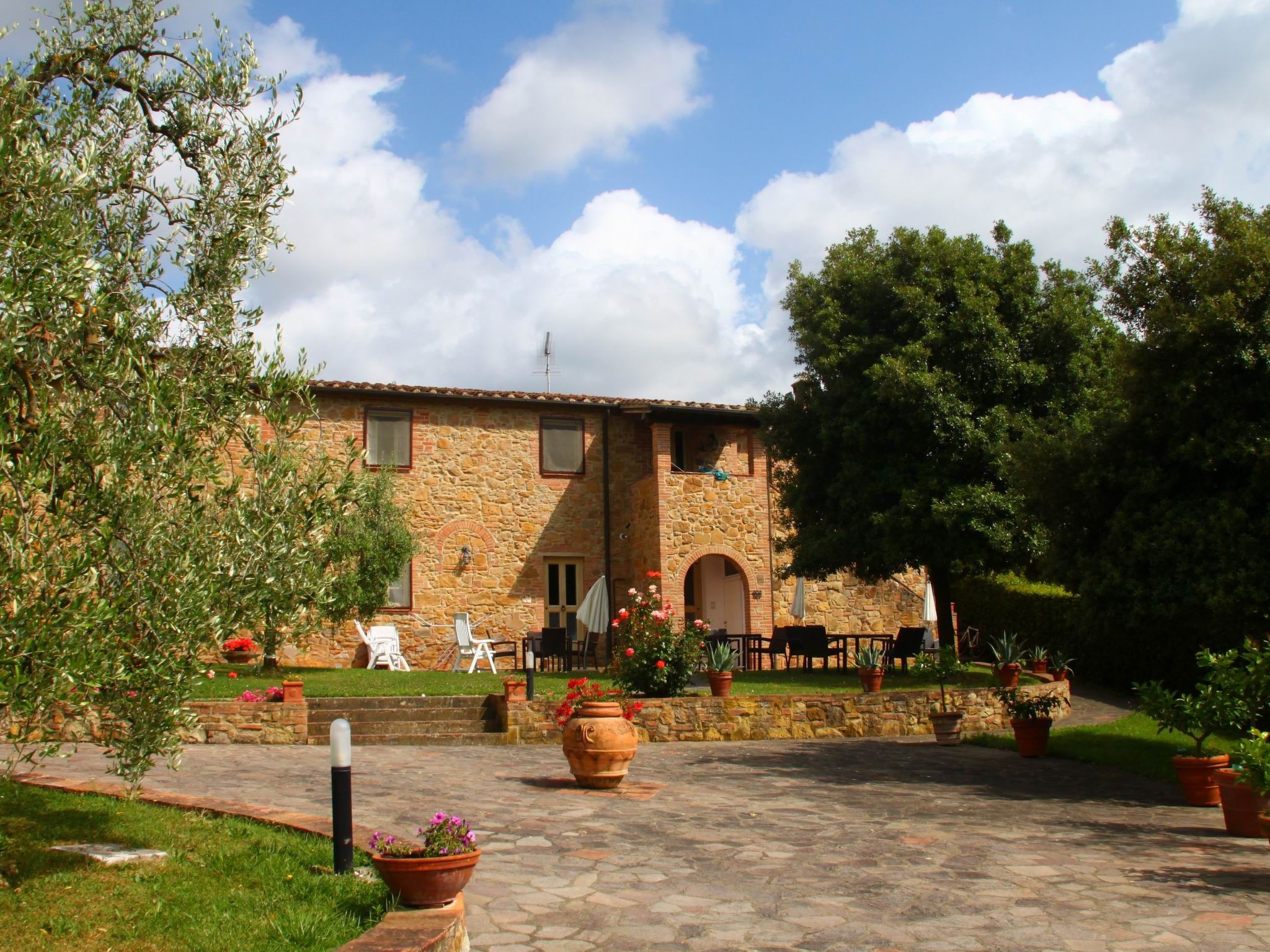 "Collelungo" mit Pool