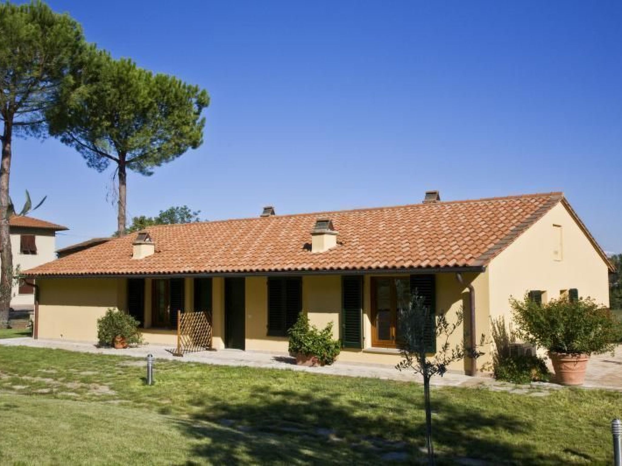 Wohnung La Spiga mit Garten und Terrasse-Inside
