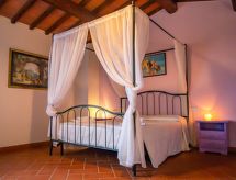 Collelungo Q8 Wohnung mit Pool