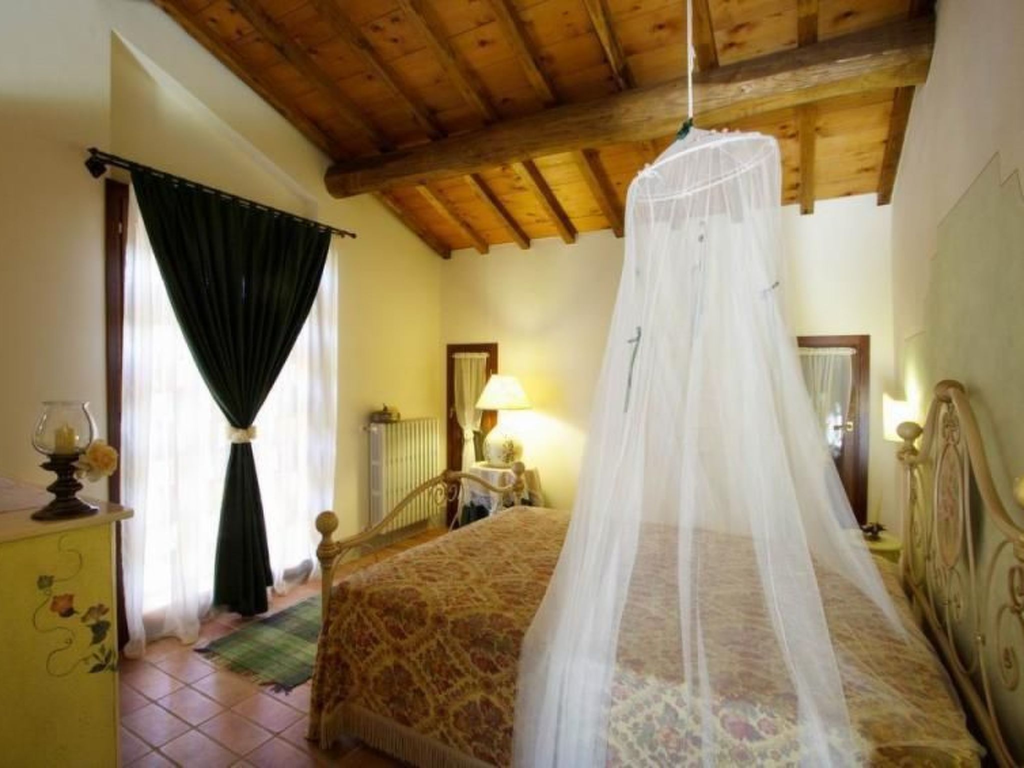 Schönes Ferienhaus in Gambassi Terme mit Privatem Pool-Dedans