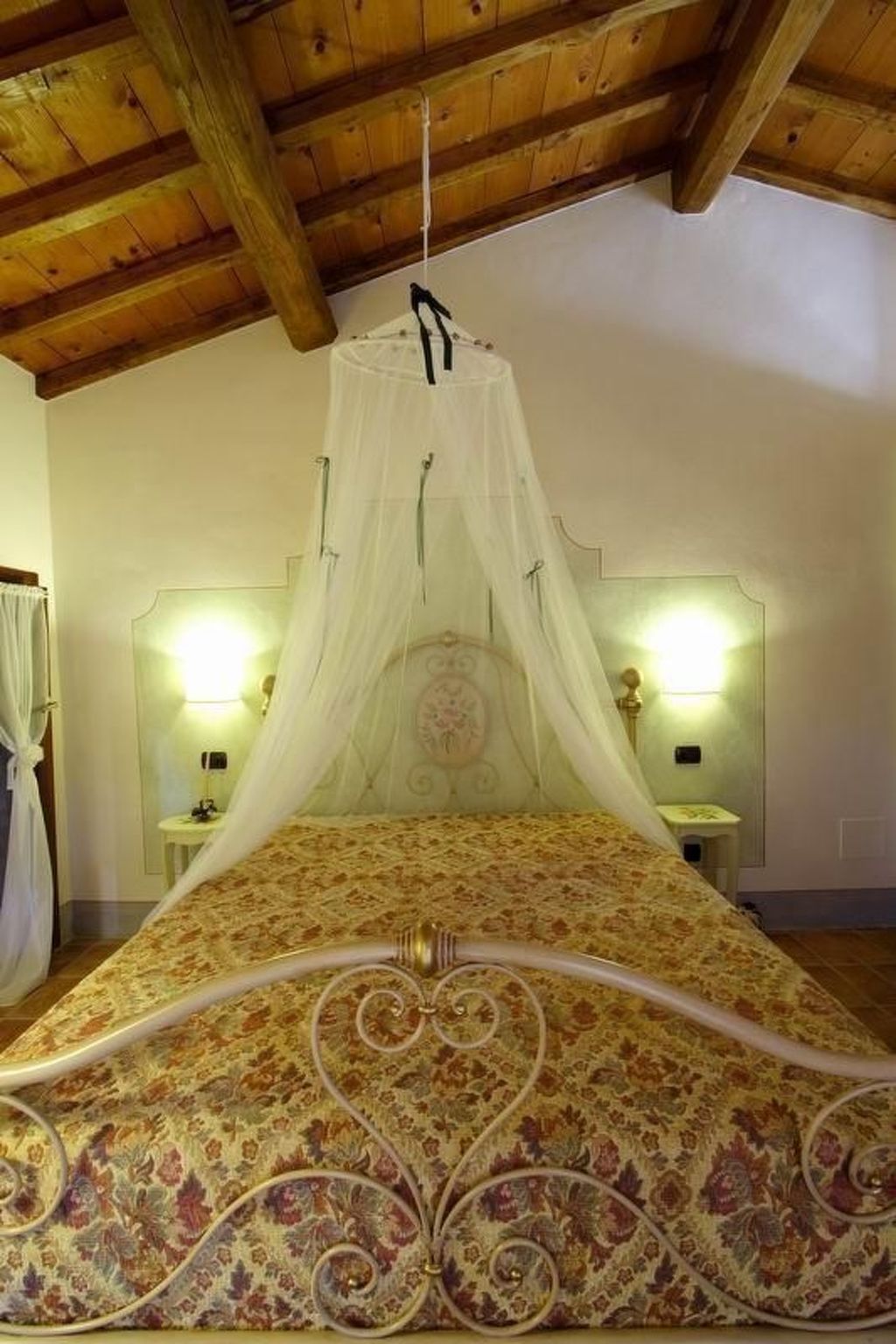 Schönes Ferienhaus in Gambassi Terme mit Privatem Pool-Dedans