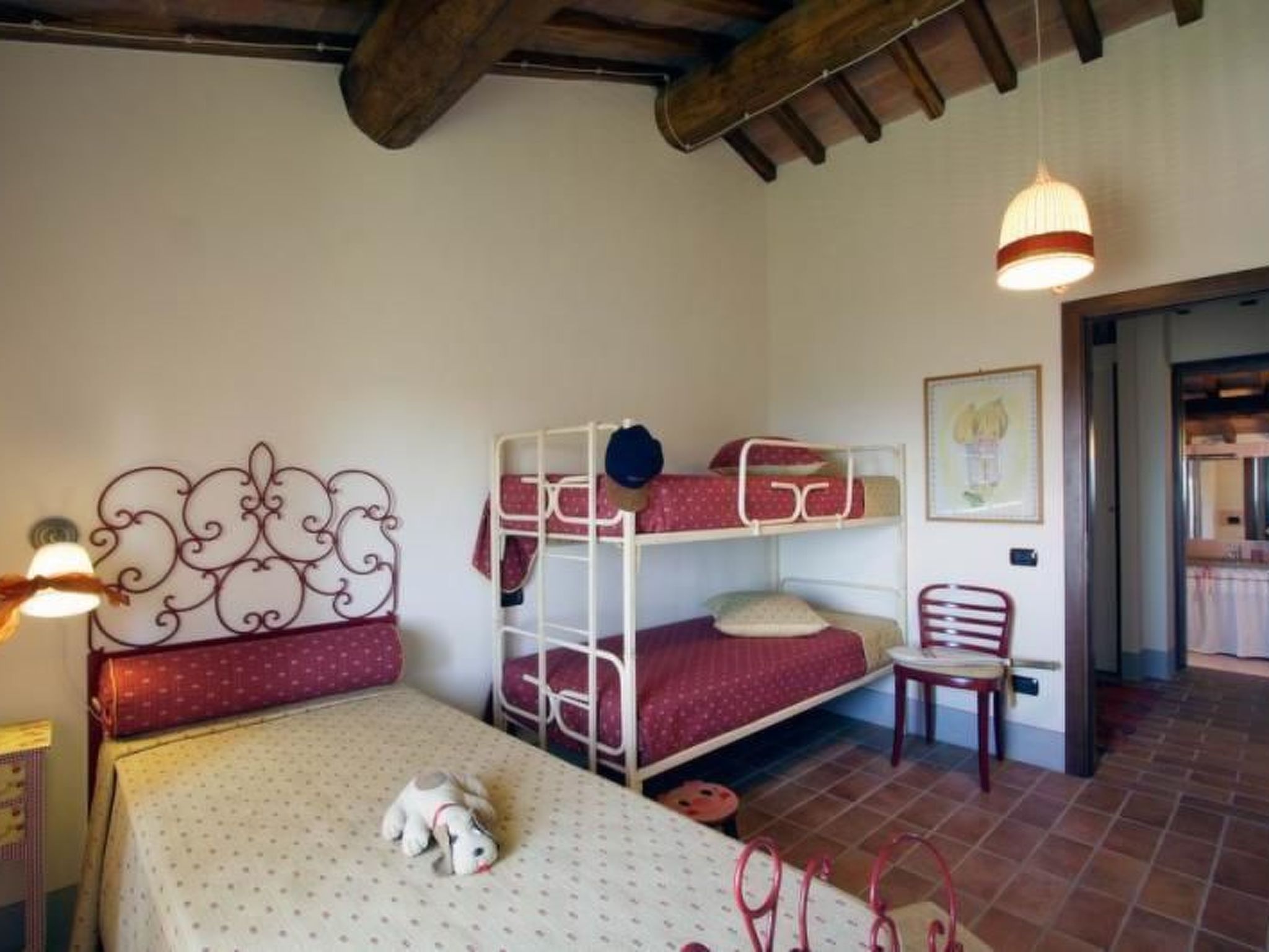 Schönes Ferienhaus in Gambassi Terme mit Privatem Pool-Dedans