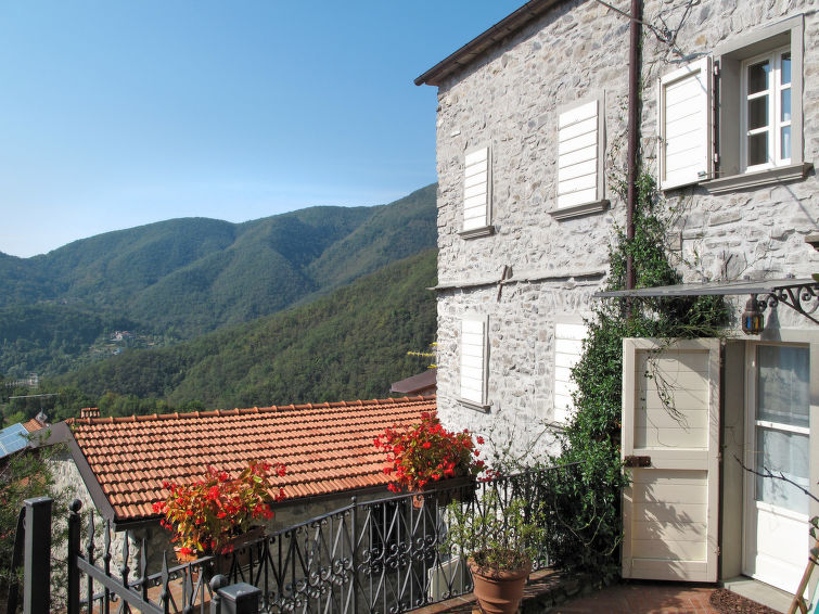 Search and Stay destination Villecchia, Toscana - Italy from AU$ 181. Flora