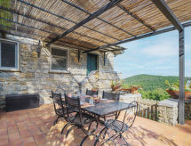 Casa Marepietra