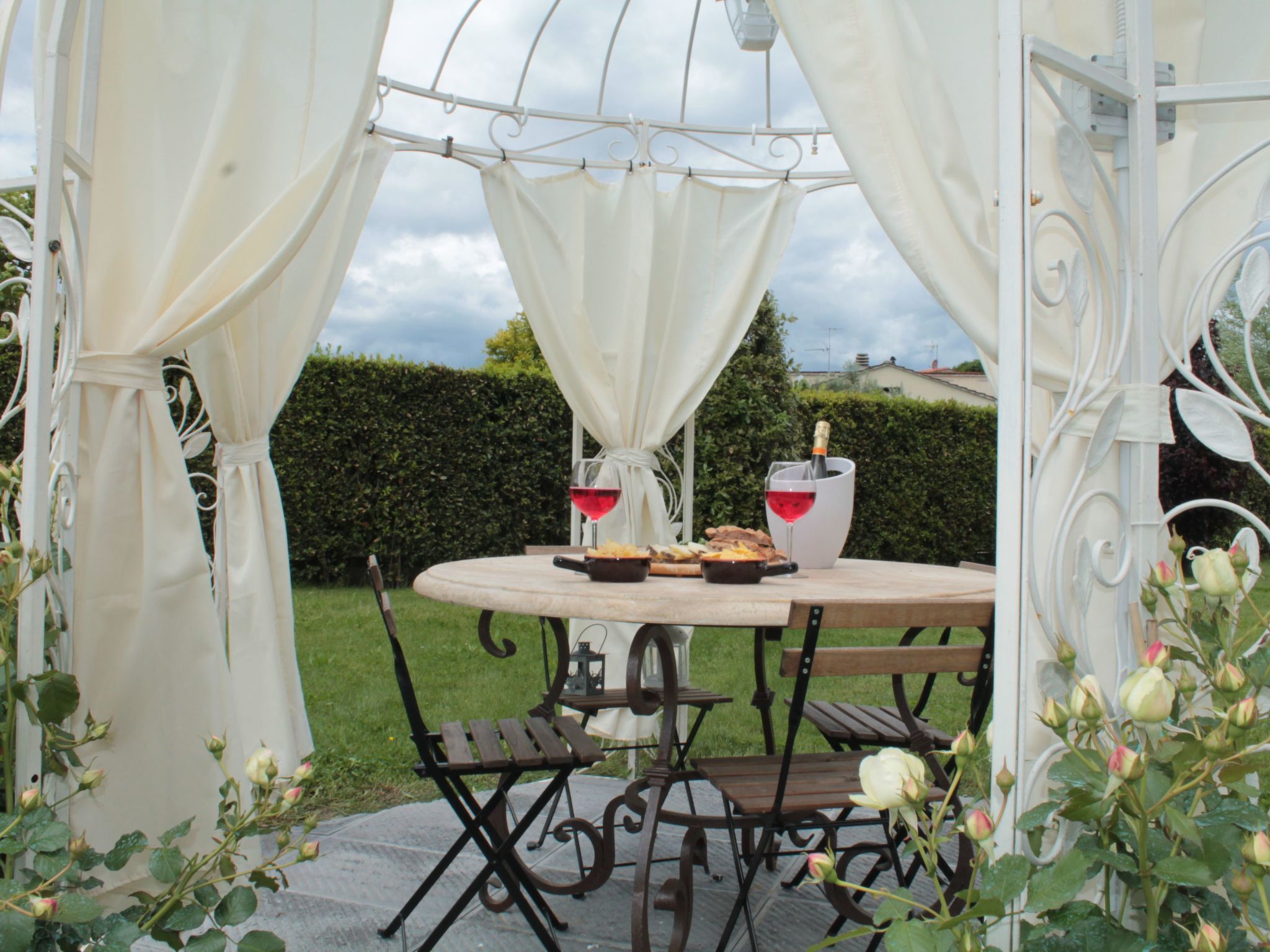 La Valinfiore Luxuswohnung Mit Pool - Altopascio