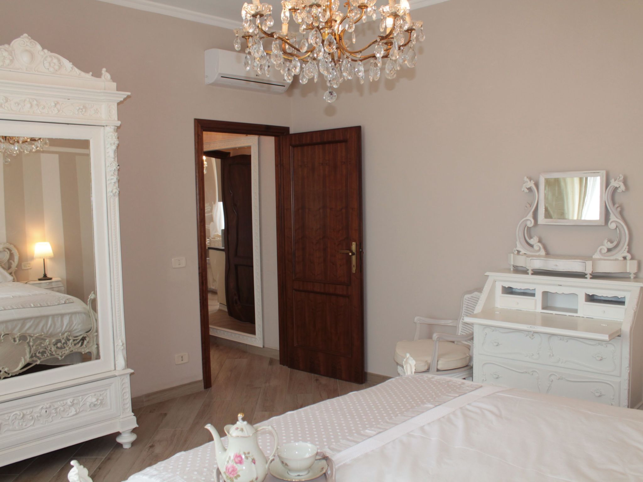 La Valinfiore Charmante Wohnung mit Pool-Binnen