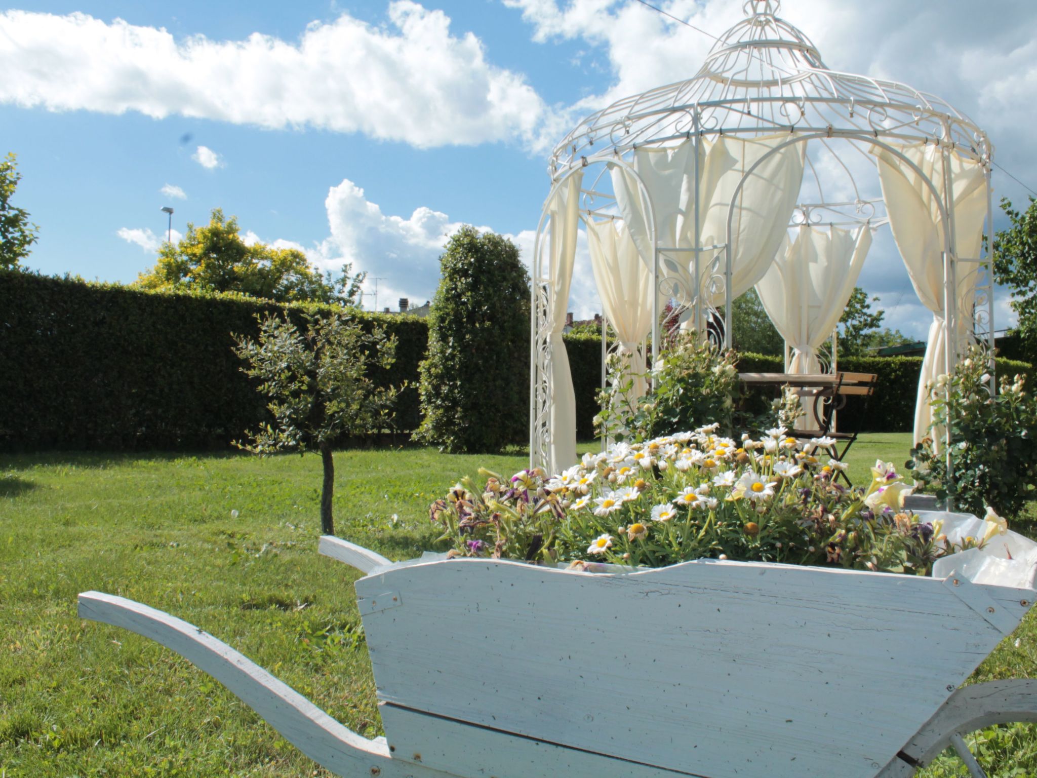 La Valinfiore Charmante Wohnung mit Pool-Binnen