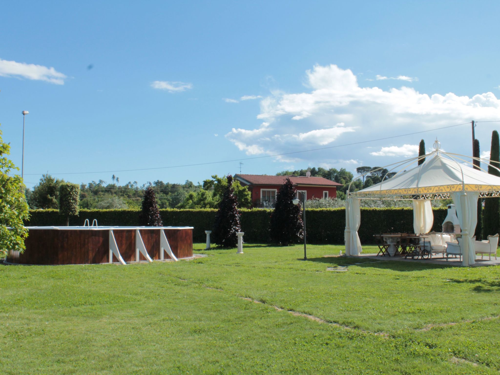 La Valinfiore Charmante Wohnung mit Pool-Binnen