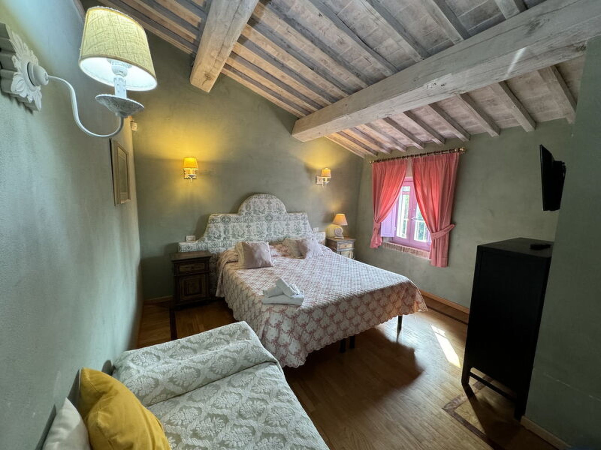 Casale Lilla - Image-tags.info