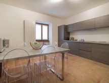 Maison Cantiniere