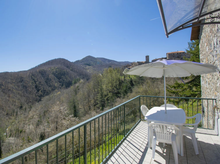 Search and Stay destination Nicciano, Toscana - Italy from AU$ 107. Girasole (PZI130)