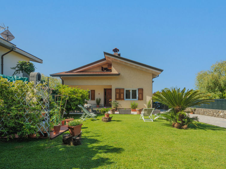 Emiliano Apartment in Forte dei Marmi