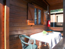 Knusse bungalow voor 2 personen op 80 meter van zee in Marina di Massa - thumbnail 3