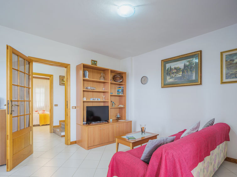 Search and Stay destination Piano di Mommio, Toscana - Italy from AU$ 187. Villa Magia