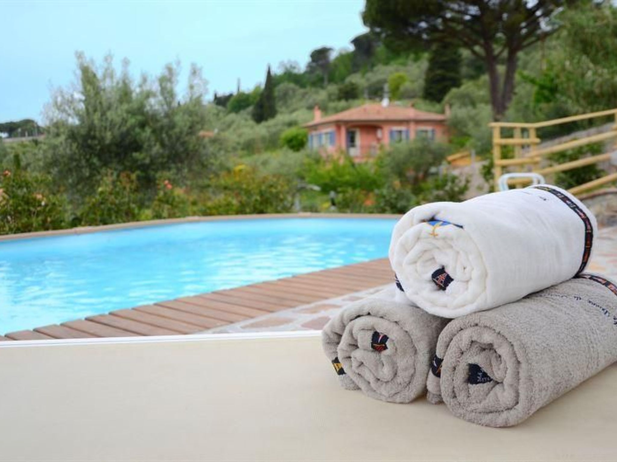 'Dependance Gina' mit Pool-Binnen