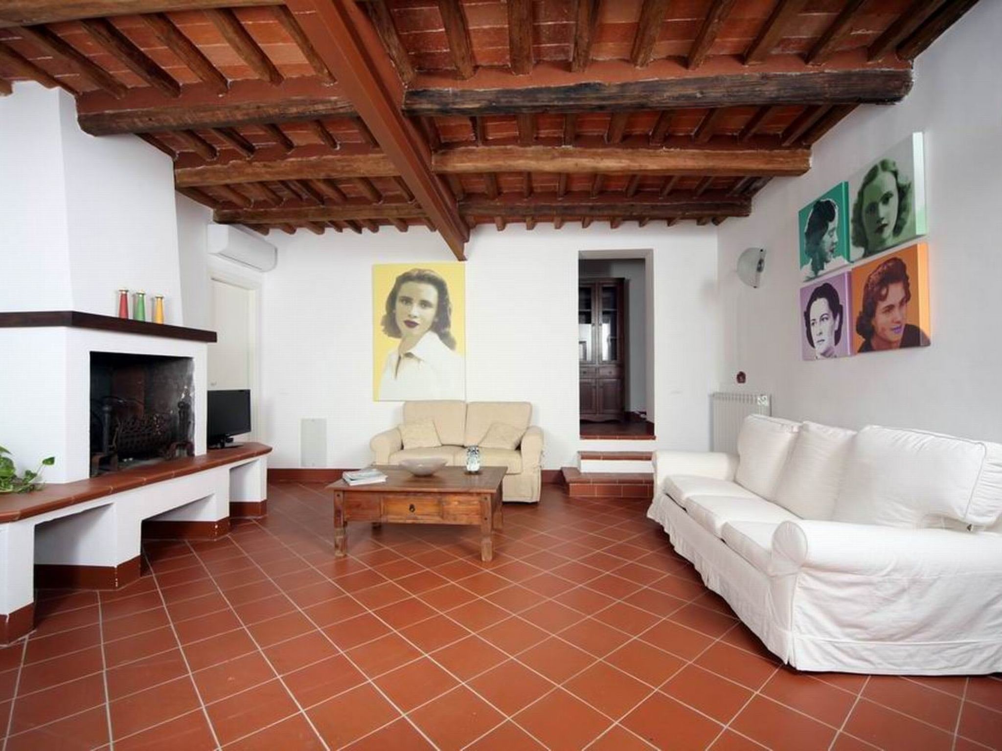 Wohnung 'Giuseppina6' mit Schwimmbad-Drinnen