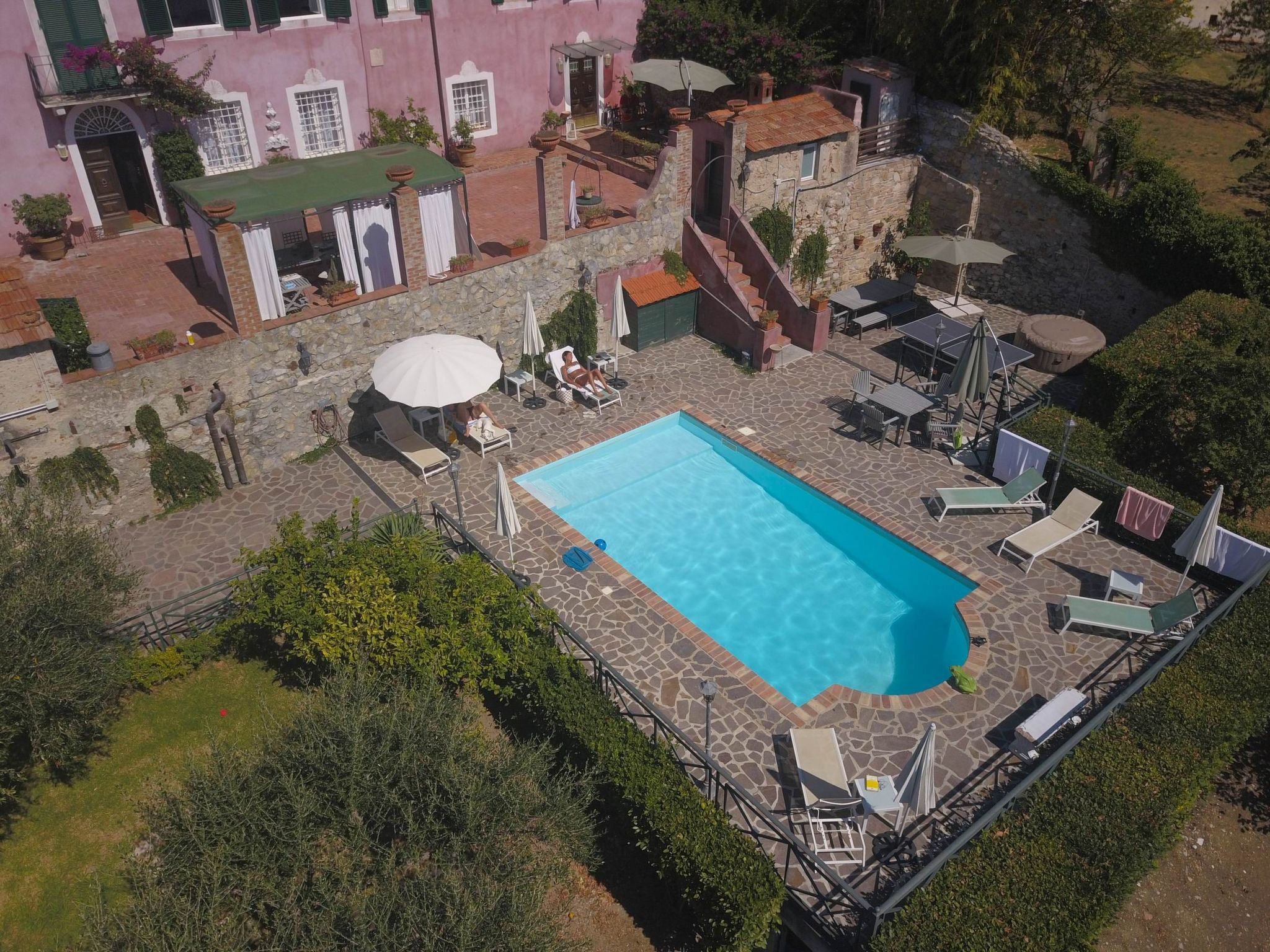 'lorien 14' mit eigenem Pool-Image-tags.info