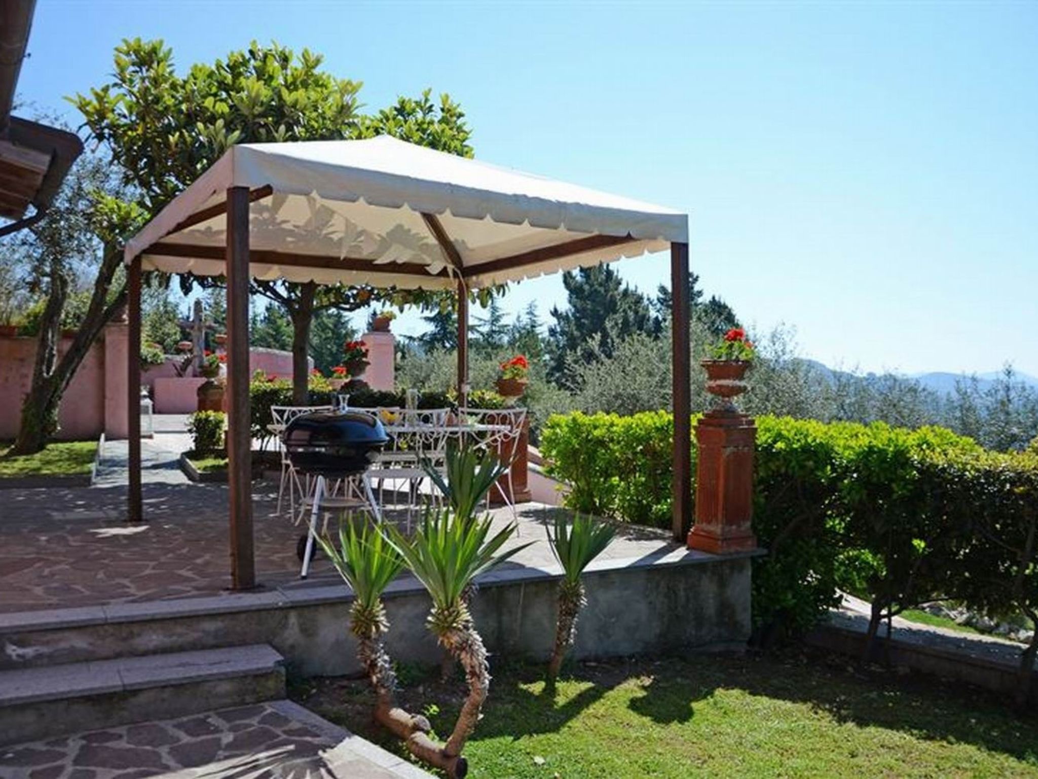 Wohnung 'Cecilia6' mit Gemeinschaftspool-Dehors