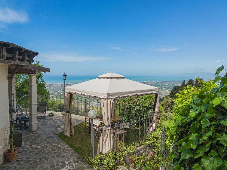 5-persoons rustieke boerderij Casa Oasi con vista in Corsanico in Corsanico