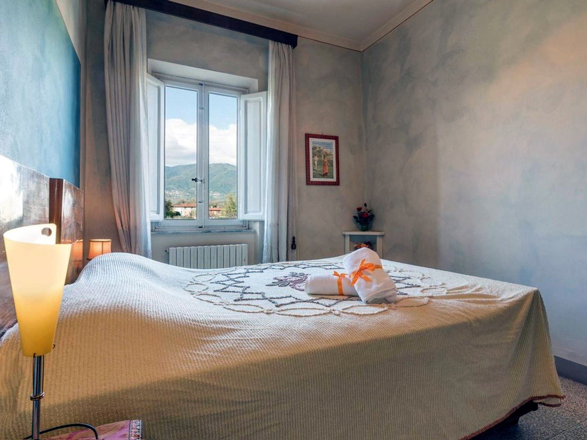 Unterkunft in einer Villa, Schwimmbad und großer Garten-Inside