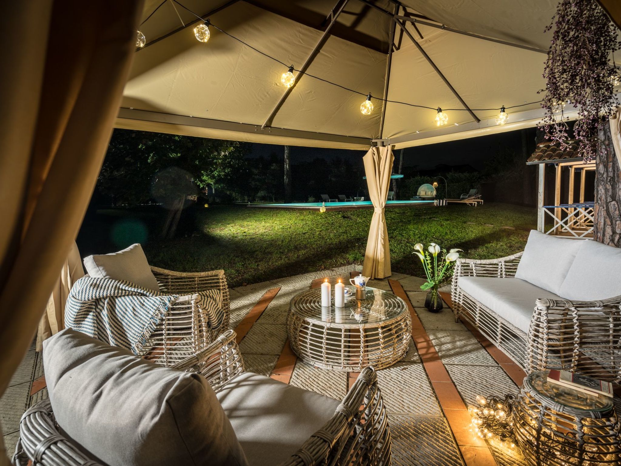 Villa mit Garten und privatem Pool-Binnen