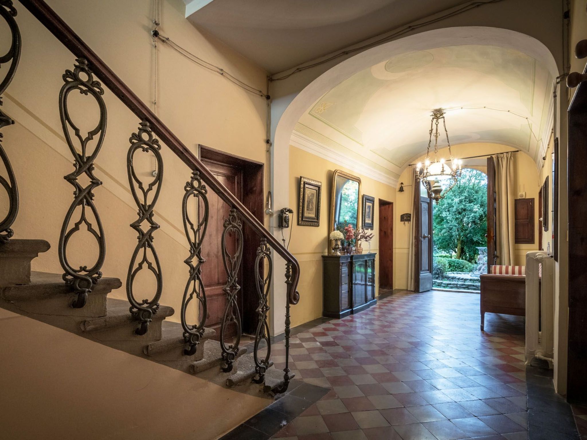 Villa mit Garten und privatem Pool-Binnen