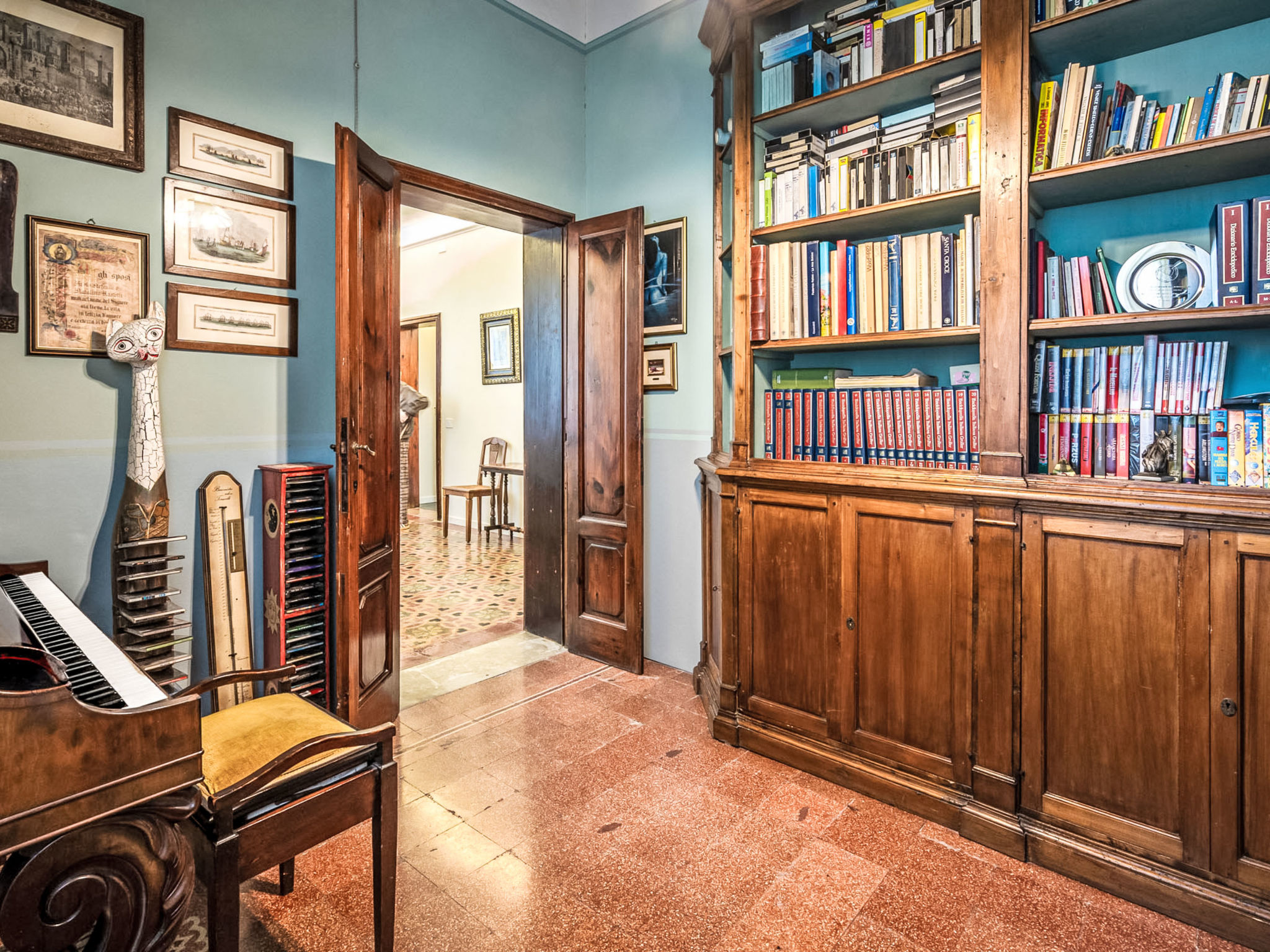 Villa mit Garten und privatem Pool - Inside