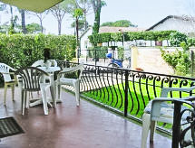 Vrijstaande villa Dea met tuin, vlakbij zee en centrum van Forte dei Marmi - thumbnail 4
