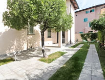 Milano: Elegant appartement voor 6 personen, 230m van zee in Forte dei Marmi - thumbnail 2