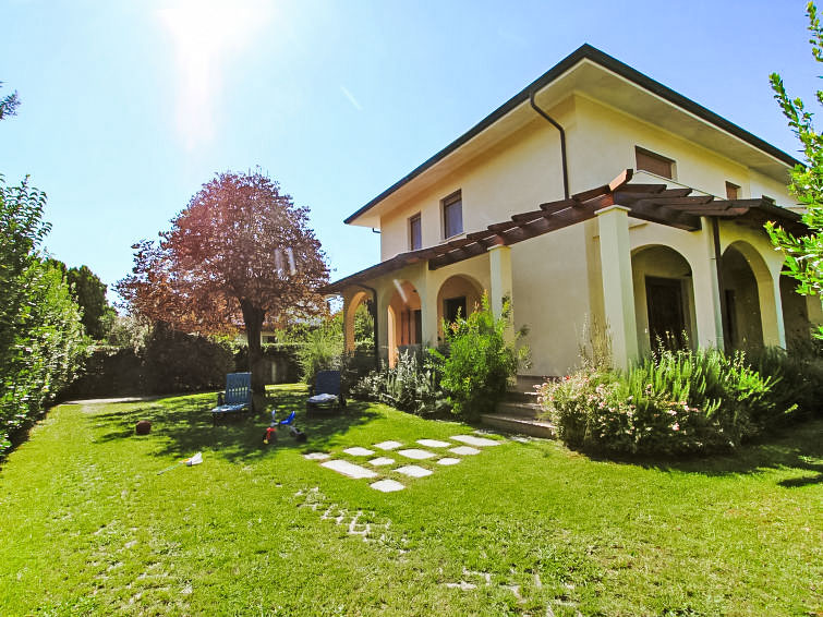 Villa Gino Villa in Forte dei Marmi