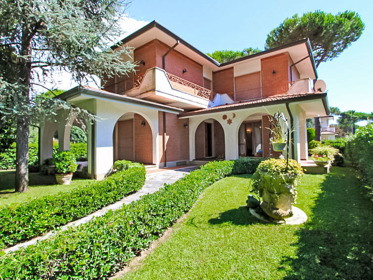 Marcella Villa in Forte dei Marmi