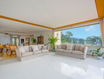 Villa Delfina: Ruim vakantiehuis met privézwembad en panoramisch zeezicht in Forte dei Marmi - thumbnail 2