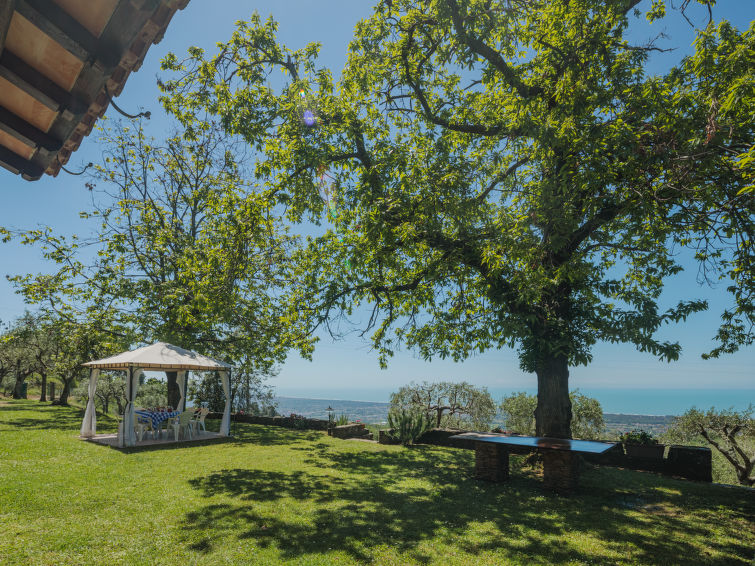 Search and Stay destination Province of Massa and Carrara, Tuscany - Italy from AU$ 109. Di Carlino