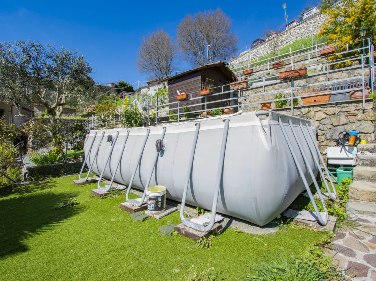 Search and Stay destination Casabasciana, Toscana - Italy from AU$ 356. Kenzo