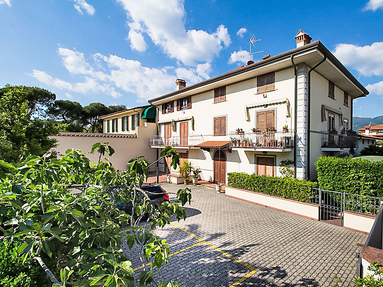 Maddalena Accommodation in Forte dei Marmi