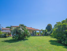 Vrijstaande vakantievilla Marinella met tuin, vlakbij zee en golfbaan in Versilia - thumbnail 5