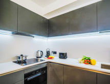 Aan zee: Modern appartement voor 6 personen in Marina Pietrasanta - thumbnail 4