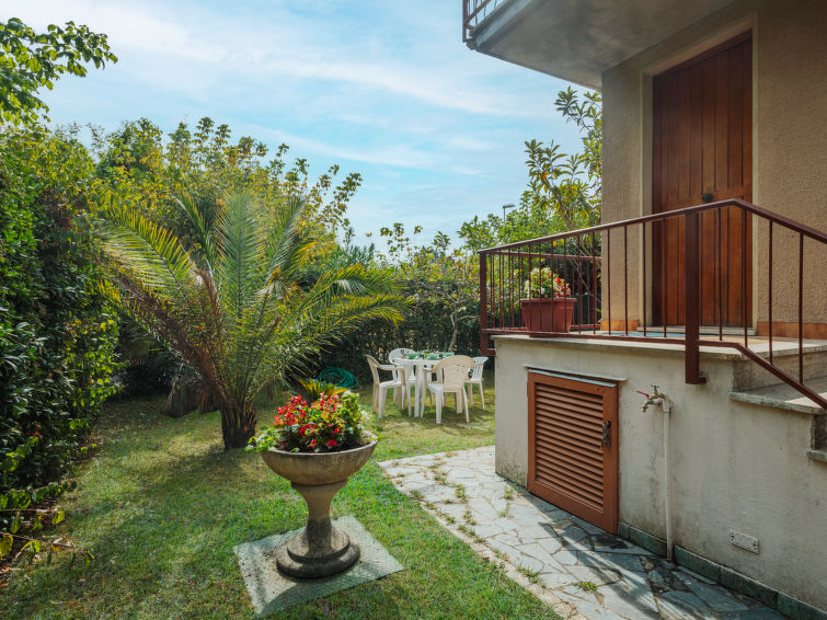 Licht appartement La Rocchetta in Marina Pietrasanta voor 5 personen in Marina Pietrasanta