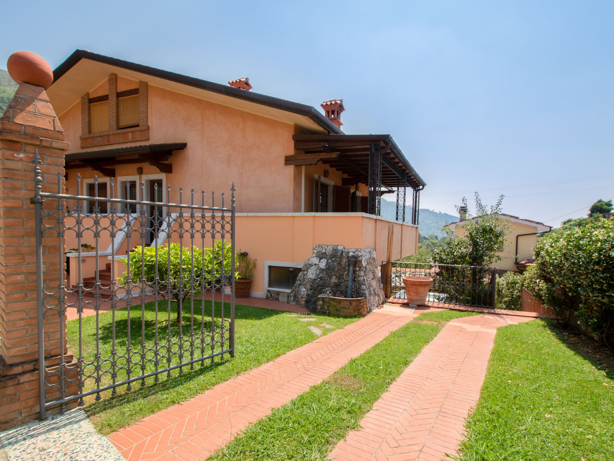 Serenella - Image 4