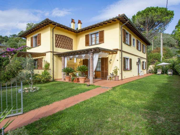 Search and Stay destination Pugnano, Toscana - Italy from AU$ 291. La Rondine