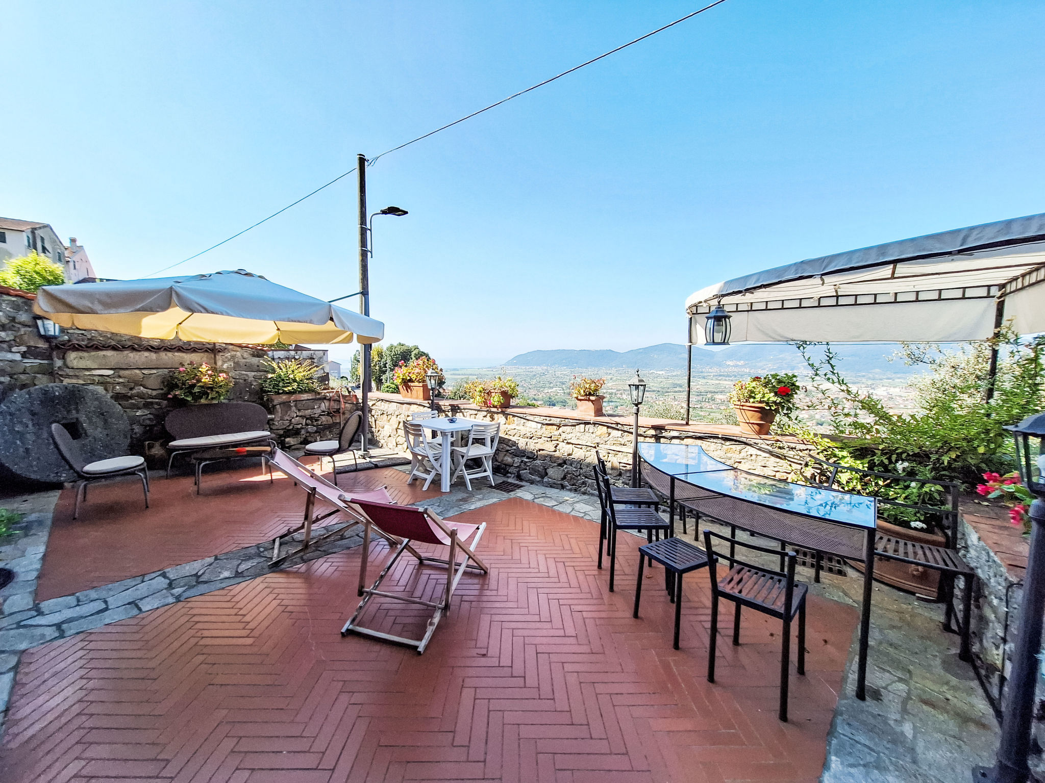 Appartement mit Wasserblick à Castelnuovo Magra