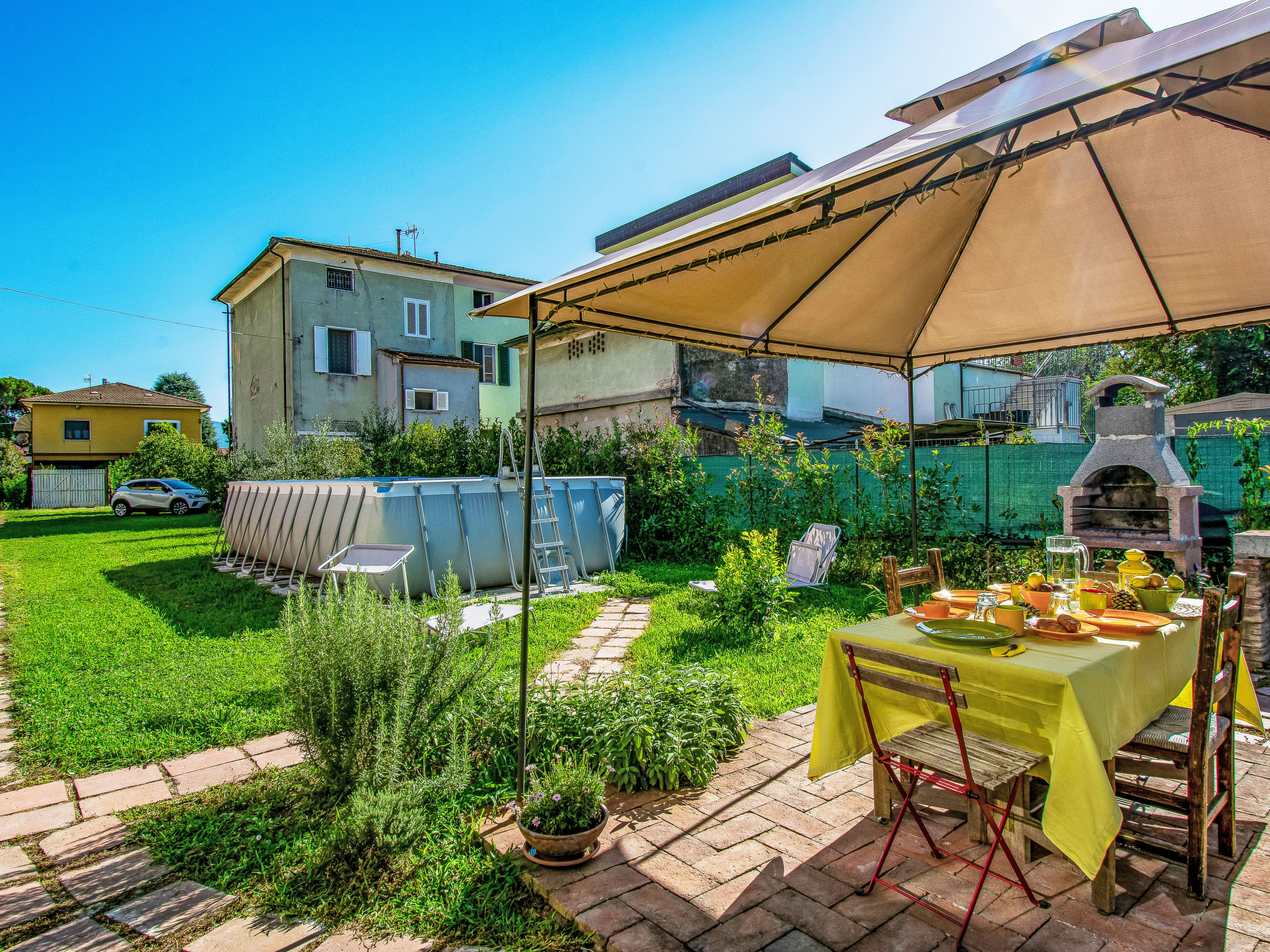Ferienhaus mit umzäuntem Garten in Lucca (Italien) und 1 Hund erlaubt