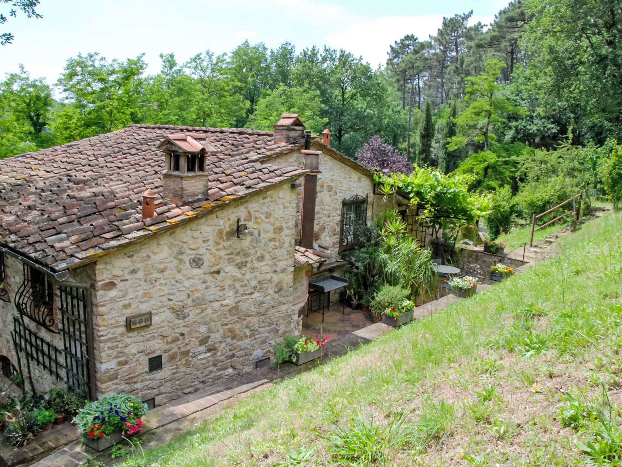 Alle Piane-Outside