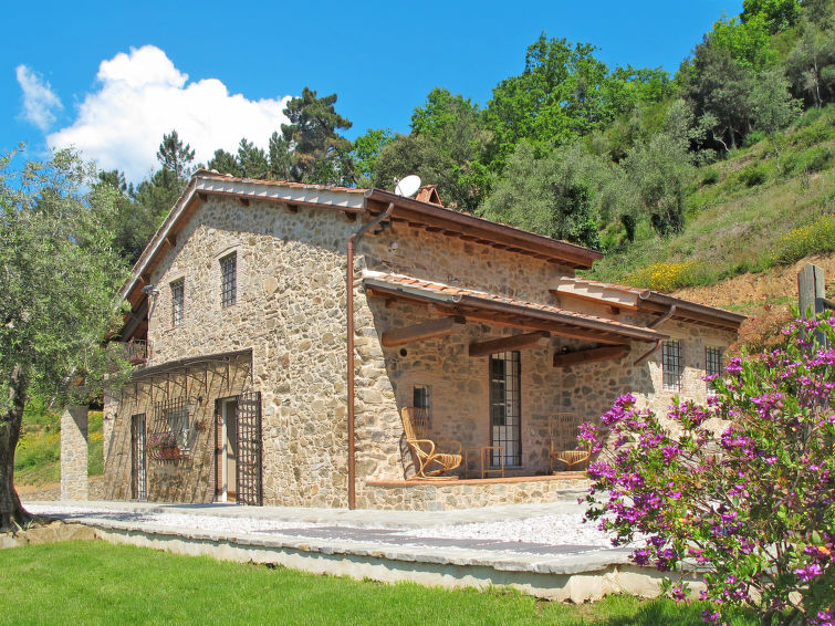 Search and Stay destination Provincia di Lucca, Toscana - Italy from AU$ 806. Campodori